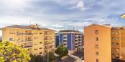 SASSARI Via Forlanini  ampio quadrivano con tripla esposizione e garage