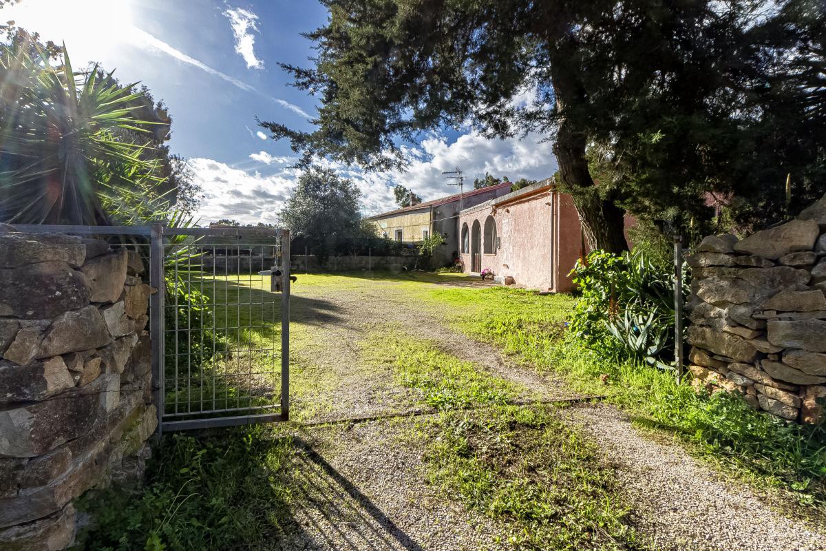 Casa indipendente con ampio spazio esterno in vendita a Campanedda – Sassari
