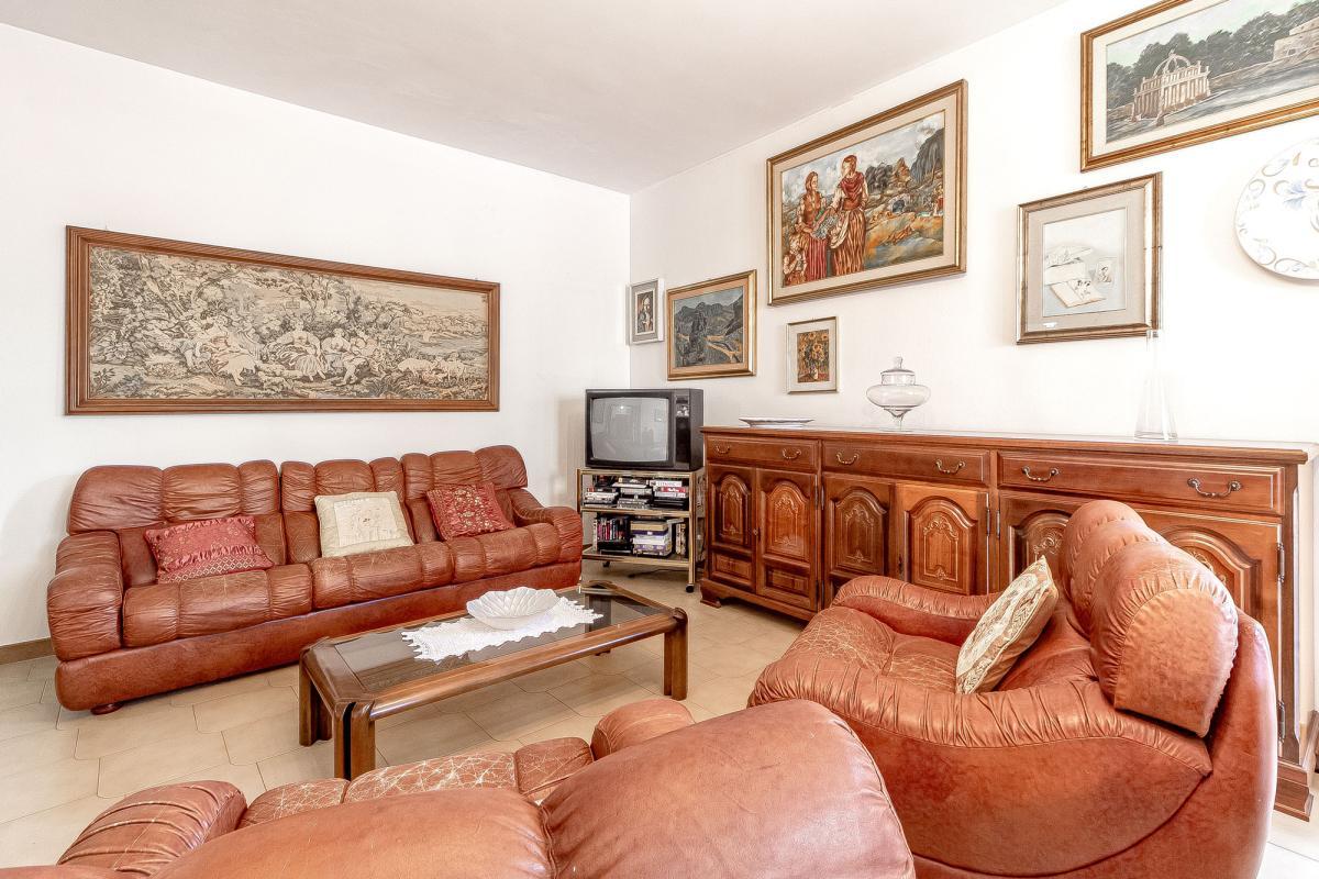 Sassari  via Antonio Pigliaru Monte Rosello Alto