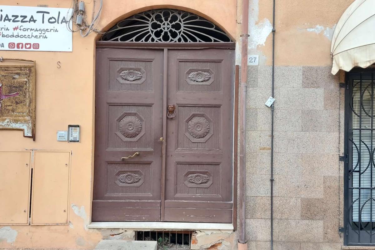 Sassari piazza Tola trilocale luminoso