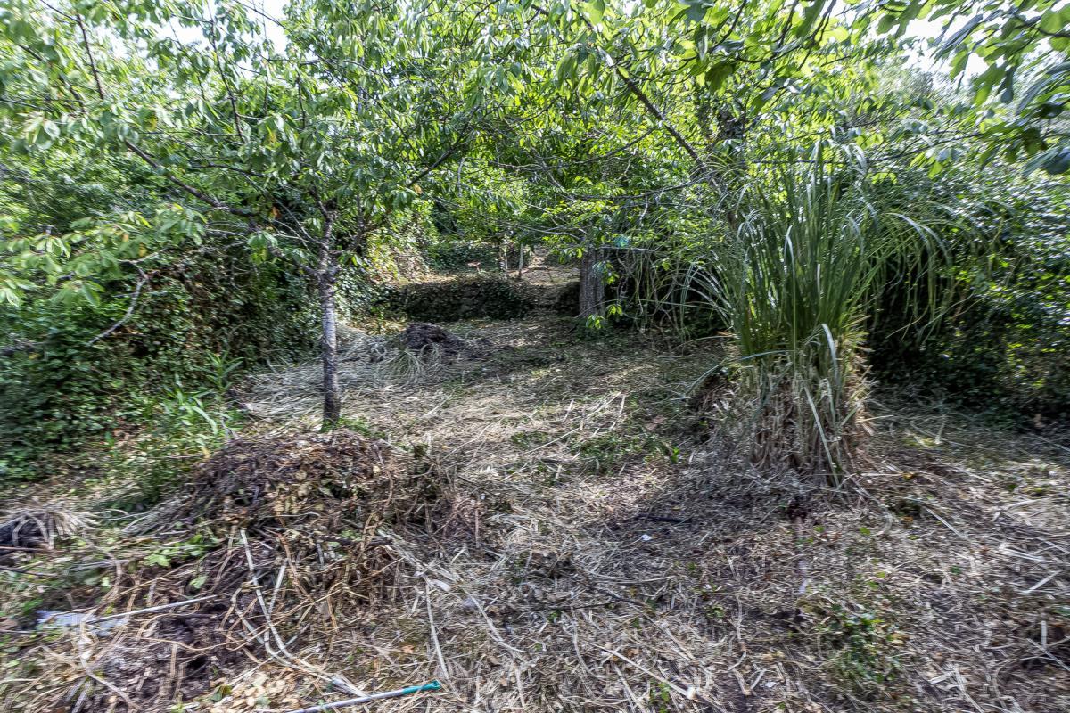 Giave (SS) Casa indipendente con giardino, grande veranda  e giardino privato nel cuore del Logudoro