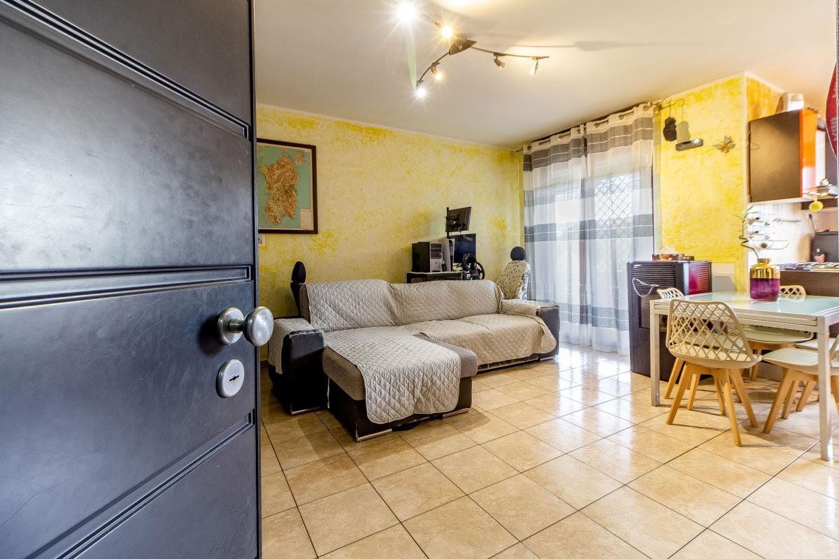 Porto Torres – Via Pertini - Trilocale con balcone vista parco, posto auto e cantina