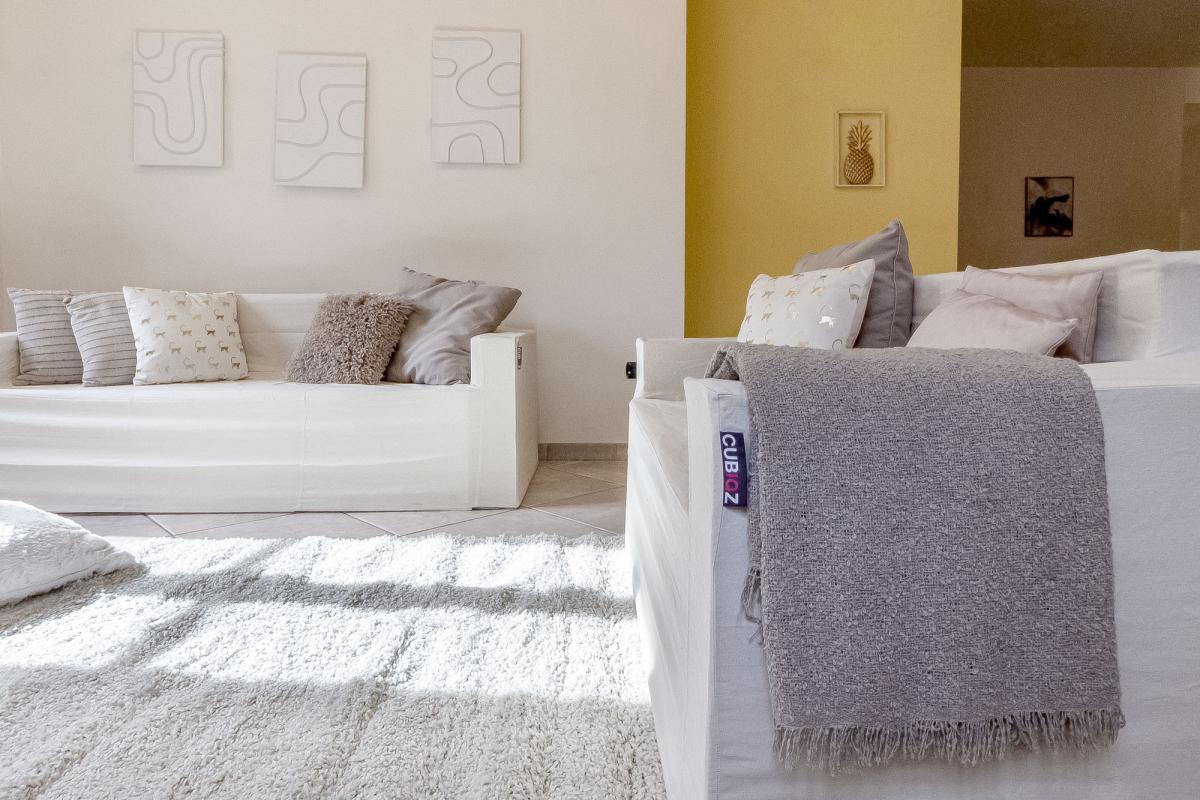 Sassari via Sardegna ampio appartamento con posto auto e cantina