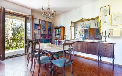 Sassari Largo Londra appartamento ampia metratura con box