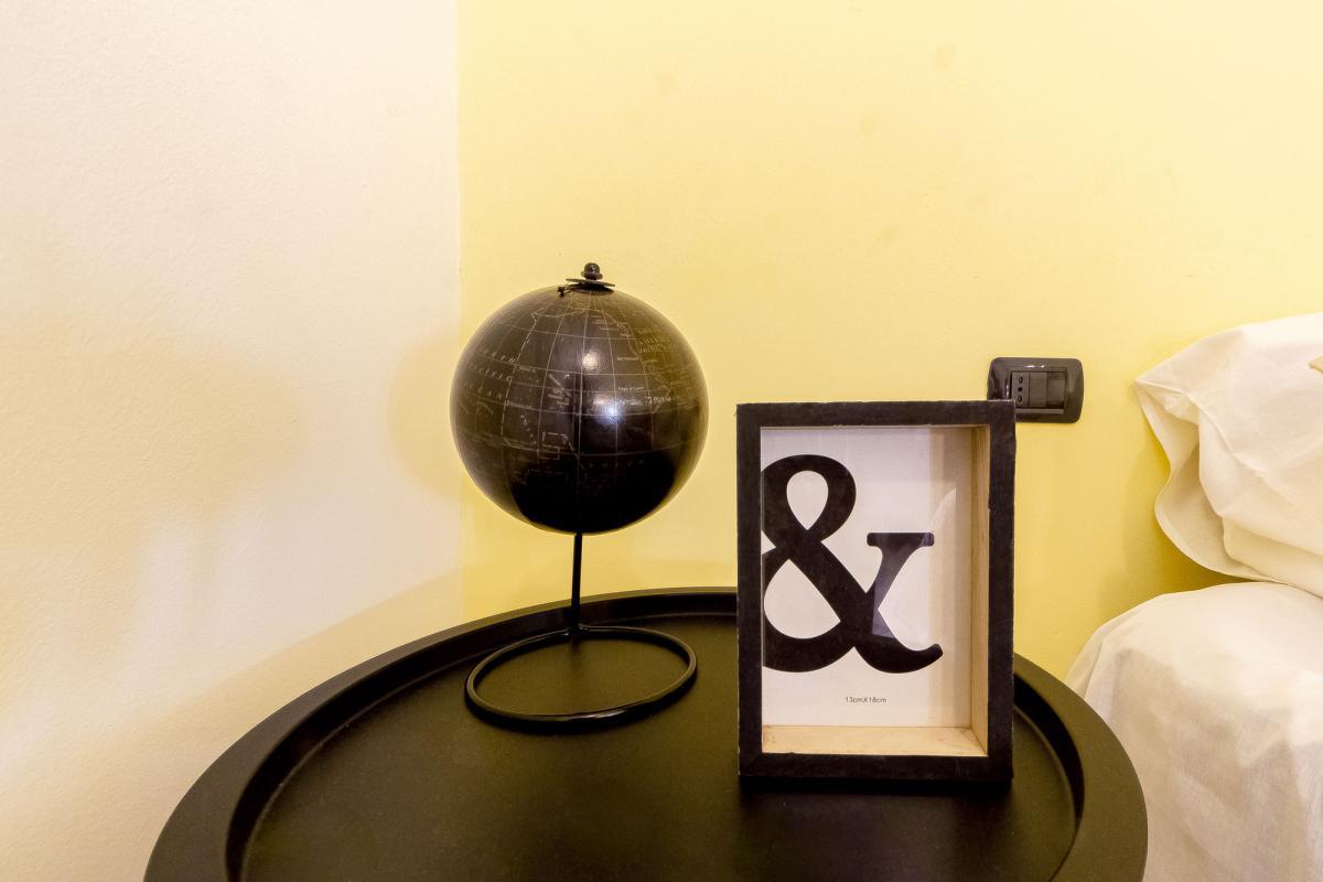 Sassari via Sardegna ampio appartamento con posto auto e cantina