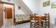 Thiesi P.zza Cavour  casa indipendente  mq 232  parzialmente ristrutturata