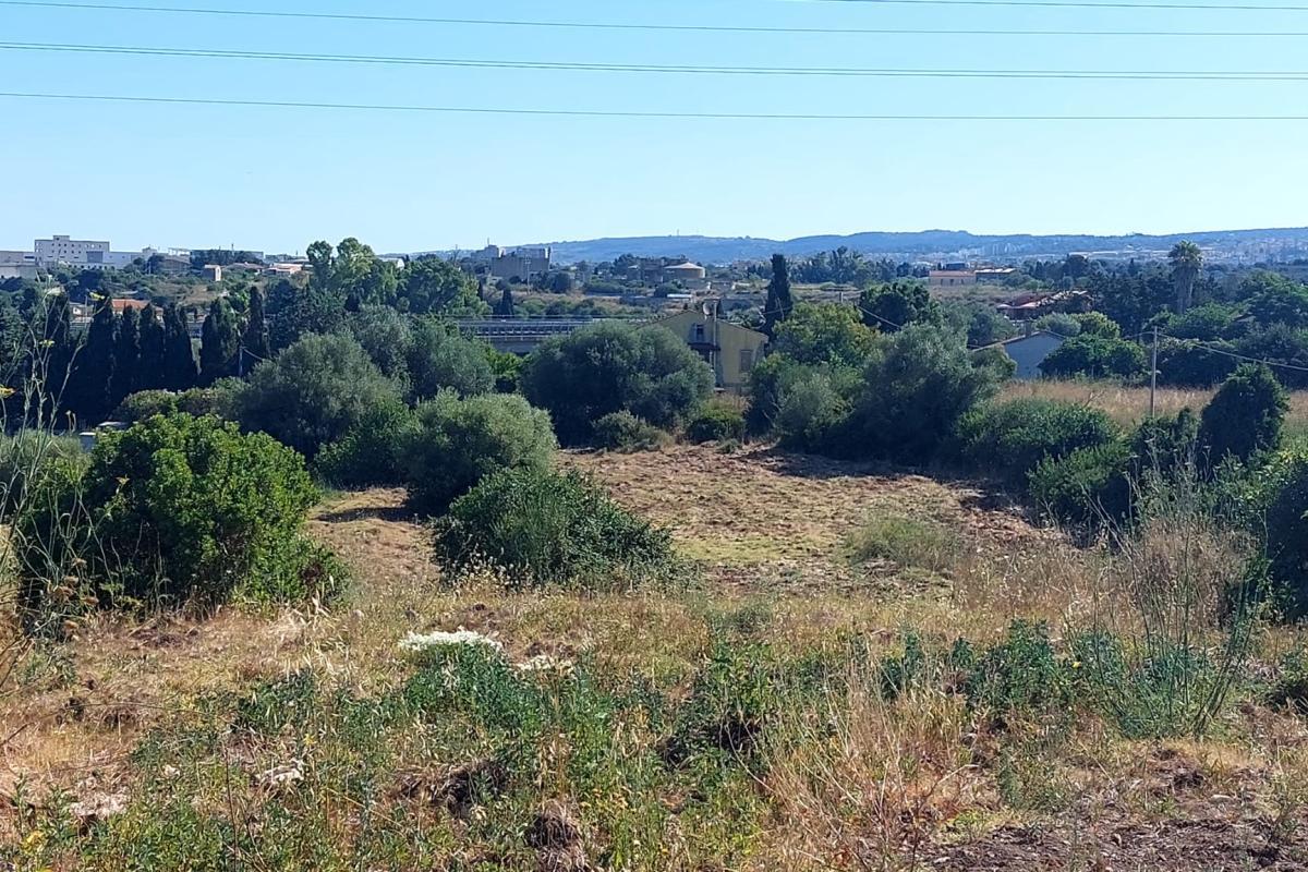 Sassari Terreno con fabbricato rurale in vendita – Sassari, Loc. Caniga, Strada Vicinale Tropuilde Sassari Terreno con fabbricato rurale in vendita – Sassari, Loc. Caniga, Strada Vicinale Tropuilde