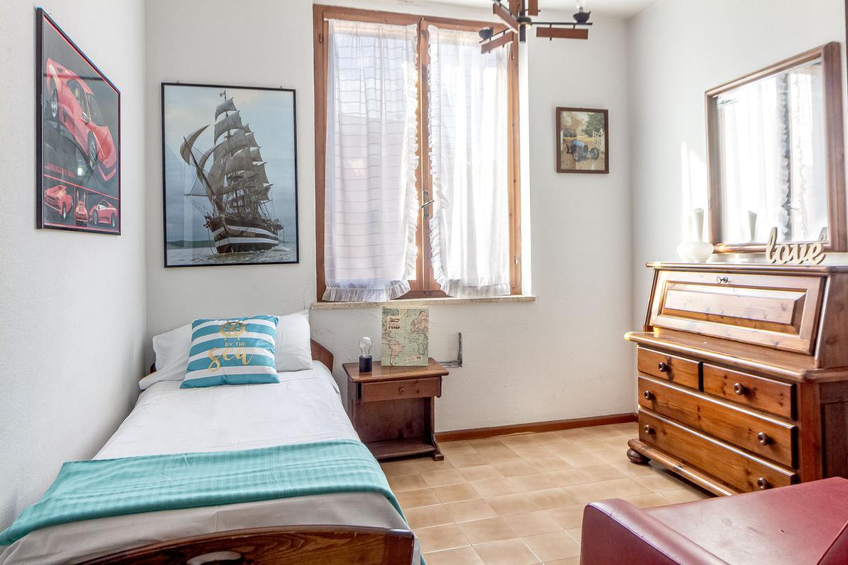 Alghero viale Europa quadrivano con veranda e posto auto