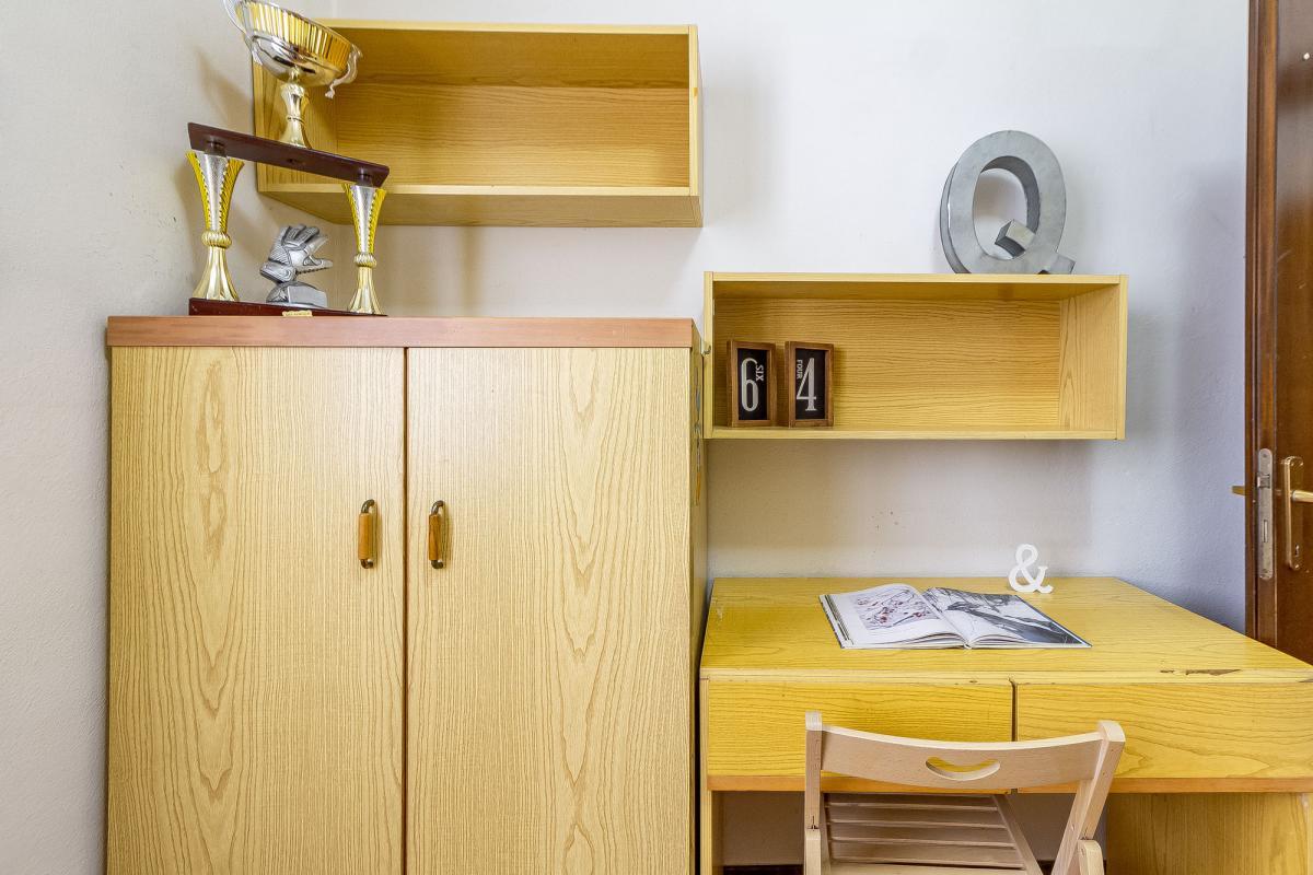 Sassari via Bellini ampio quadrivano con box