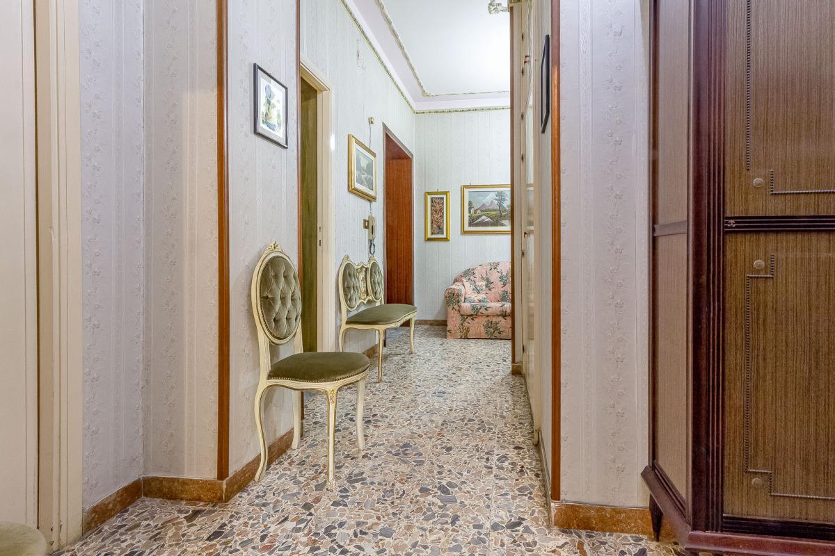Sassari via Giusti ampio pentavano ultimo piano con cantina Sassari via Giusti ampio pentavano ultimo piano con cantina
