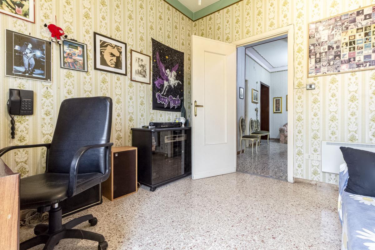 Sassari via Giusti ampio pentavano ultimo piano con cantina Sassari via Giusti ampio pentavano ultimo piano con cantina