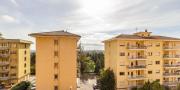 SASSARI Via Forlanini  ampio quadrivano con tripla esposizione e garage