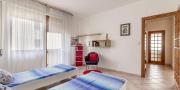 SASSARI Via Forlanini  ampio quadrivano con tripla esposizione e garage