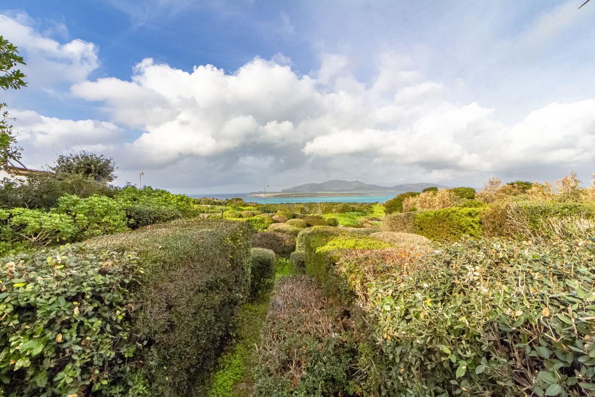 Stintino loc. L'Ancora Villino a schiera  con veranda e giardino vista mare