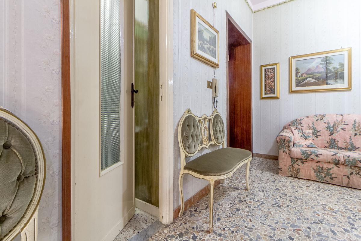 Sassari via Giusti ampio pentavano ultimo piano con cantina Sassari via Giusti ampio pentavano ultimo piano con cantina