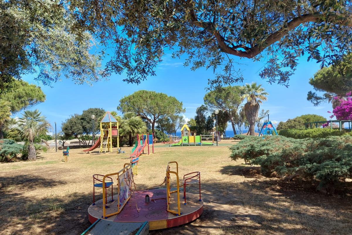 Delizioso Appartamento con Vista Mare a Porto Torres in via Balai