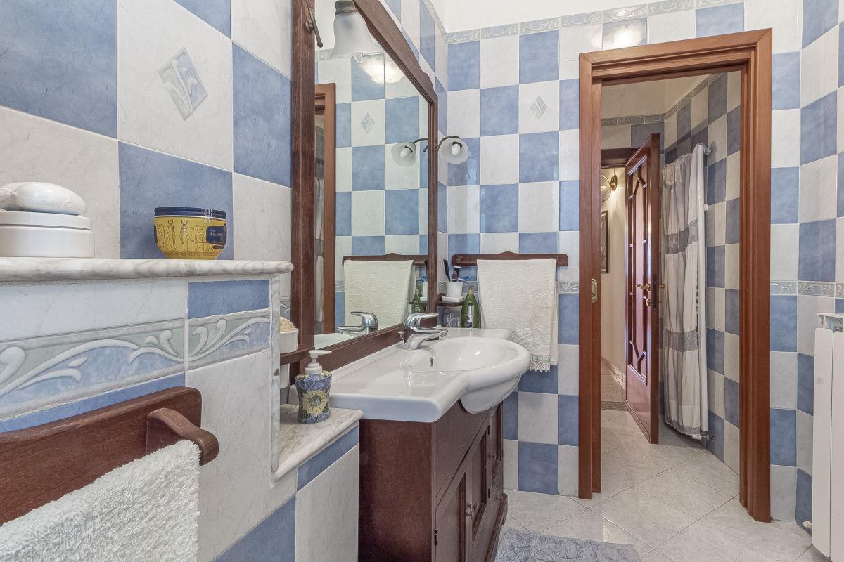 Giave (SS) Casa indipendente con giardino, grande veranda  e giardino privato nel cuore del Logudoro